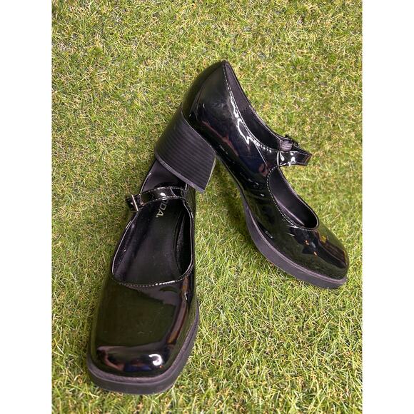 Soda Black Patent Mary Jane Block Heel Shoes Square Toe Chunky Size 8.5 - Picture 7 of 9